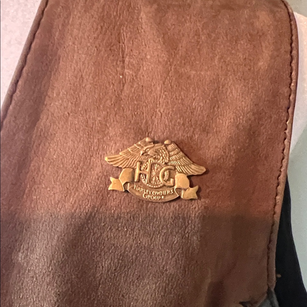 Western Leather Fringe Vest‎ - Picture 2 of 13
